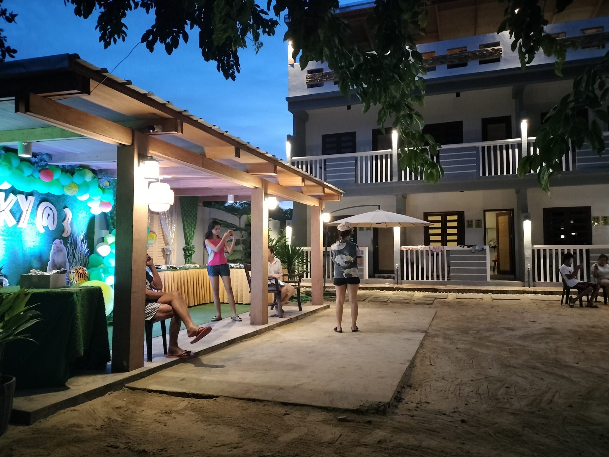 <b class="font-bara"><i class="bi bi-geo-fill h4"></i> TERRAZZAS DE GREGORIO BEACH HOUSE</b> <br/>Located at Purok 6, Poblacion, Cagwait Surigao del Sur | Call or text: 0921- 796- 8653